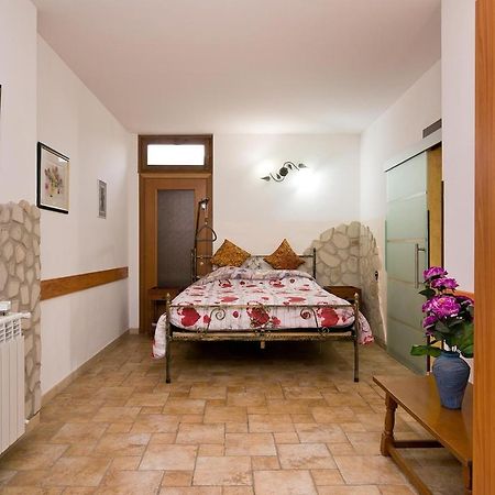 Apartment Nuraghe, Barrierefrei, Auf Olivenhain Gonnesa Buitenkant foto