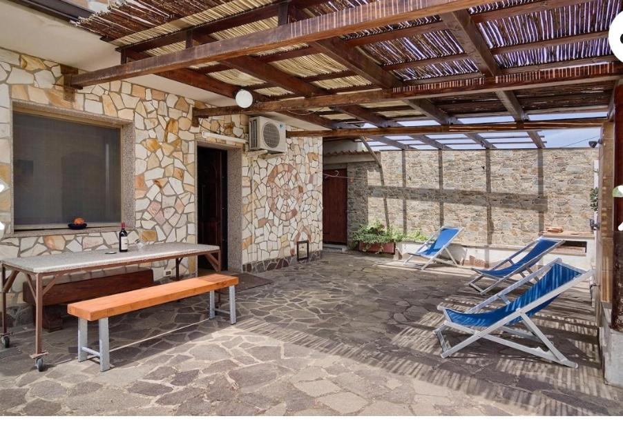 Apartment Nuraghe, Barrierefrei, Auf Olivenhain Gonnesa Buitenkant foto